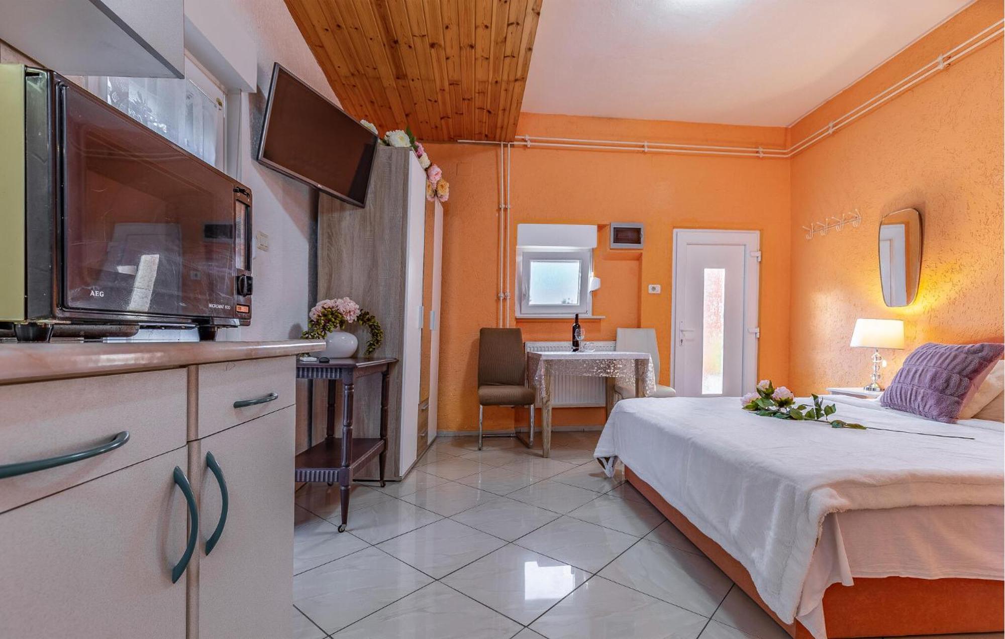 Pet Friendly Apartment In Medulin With Wifi Eksteriør billede