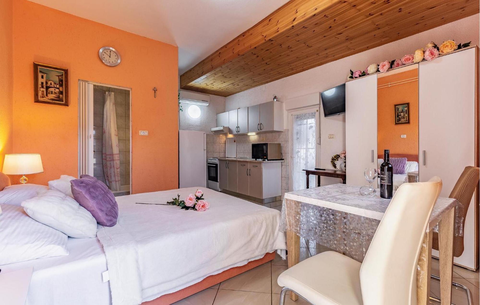 Pet Friendly Apartment In Medulin With Wifi Eksteriør billede